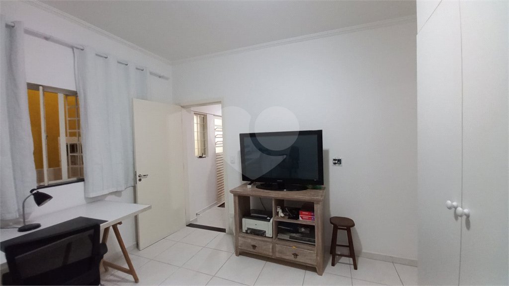 Sobrado à venda com 3 quartos, sendo 1 suíte, em Vila Gomes, São Paulo, SP