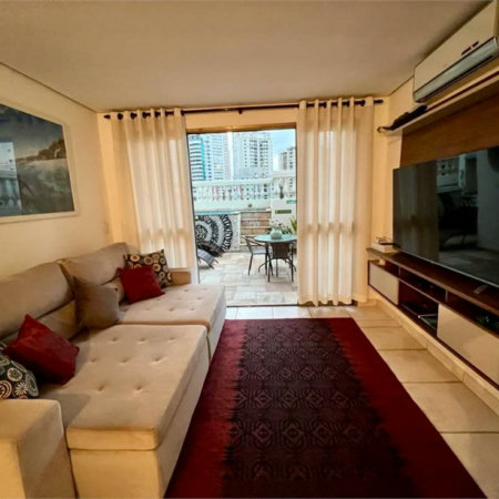 Apartamento à venda com 3 quartos, sendo 1 suíte,  em Vila Andrade, São Paulo, SP