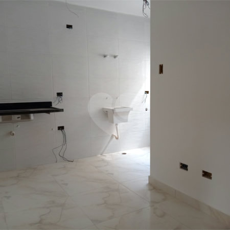 Casa à venda com 1 quarto no condomínio Regina, São Paulo - SP