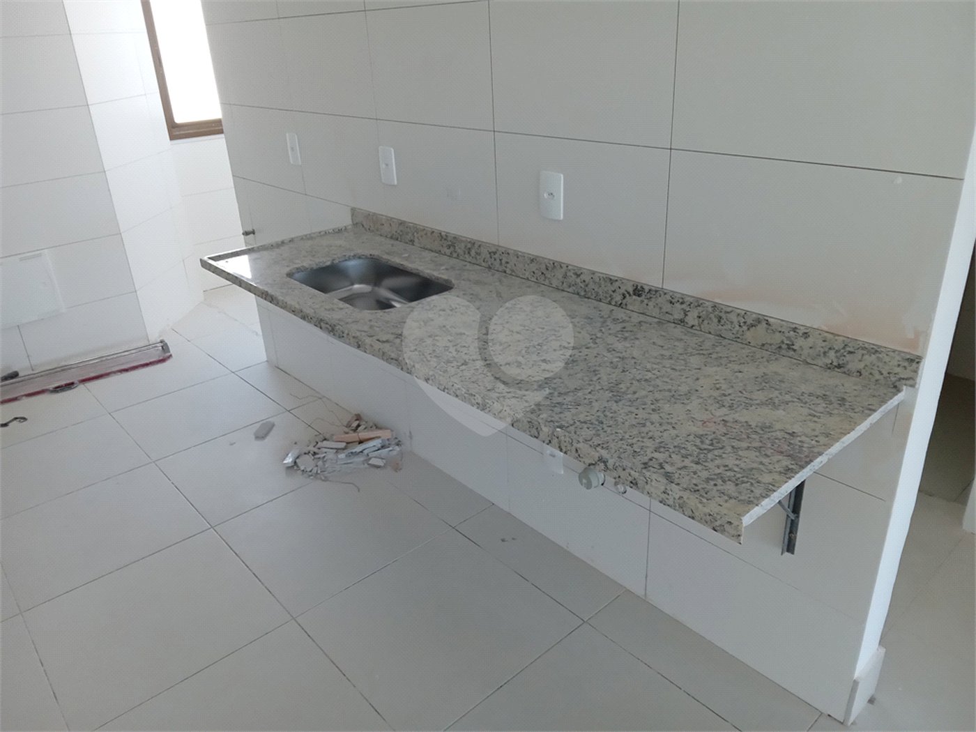 Apartamento à venda com 2 quartos, sendo 1 suíte,  em Tijuca, Rio de Janeiro, RJ