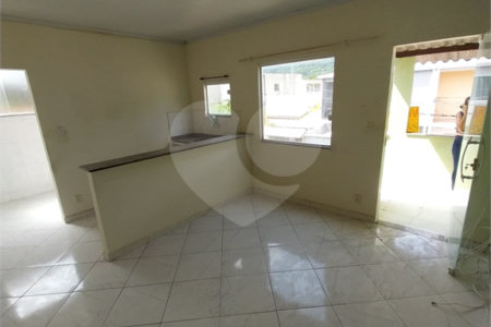 Sobrado à venda com 1 quarto em Campo Grande, Rio de Janeiro, RJ