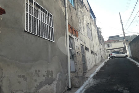 Casa à venda com 4 quartos, sendo 1 suíte, em Vila Gustavo, São Paulo, SP