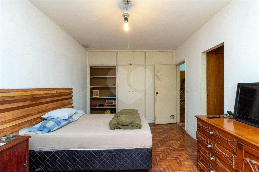 Casa Térrea à venda com 4 quartos, sendo 1 suíte, em Parque Jabaquara, São Paulo, SP