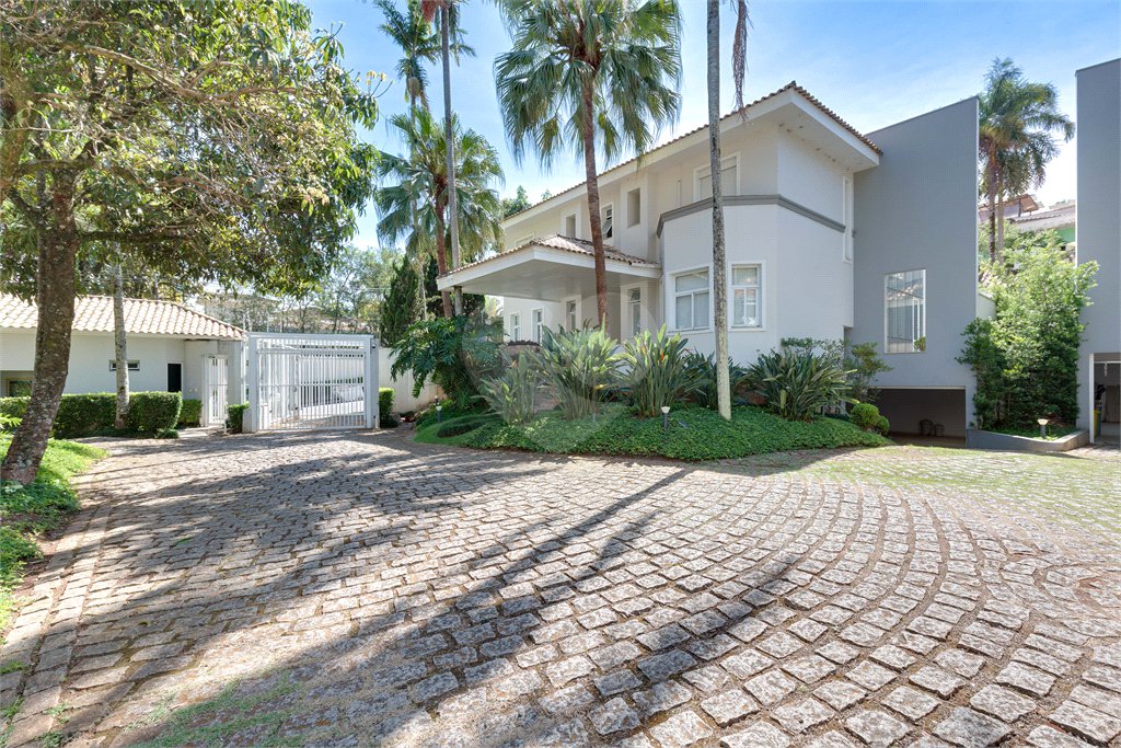 Casa à venda ou para alugar com 4 suítes no condomínio Villa Di San Marino, São Paulo - SP