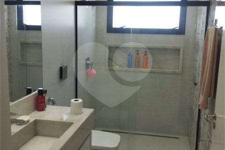 Casa à venda com 3 suítes em Jardim Salto Grande, Araraquara, SP