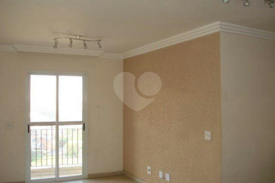 Apartamento à venda com 3 quartos em Parque Bristol, São Paulo, SP