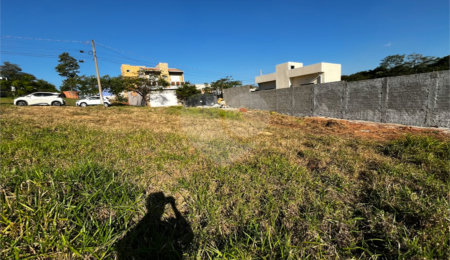 Terreno à venda em Portal dos Pinheiros II, Itapetininga, SP