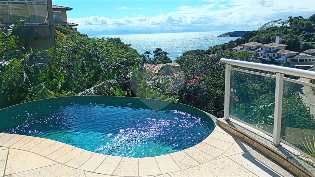 Casa à venda com 4 suítes em João Fernandes, Armação dos Búzios, RJ