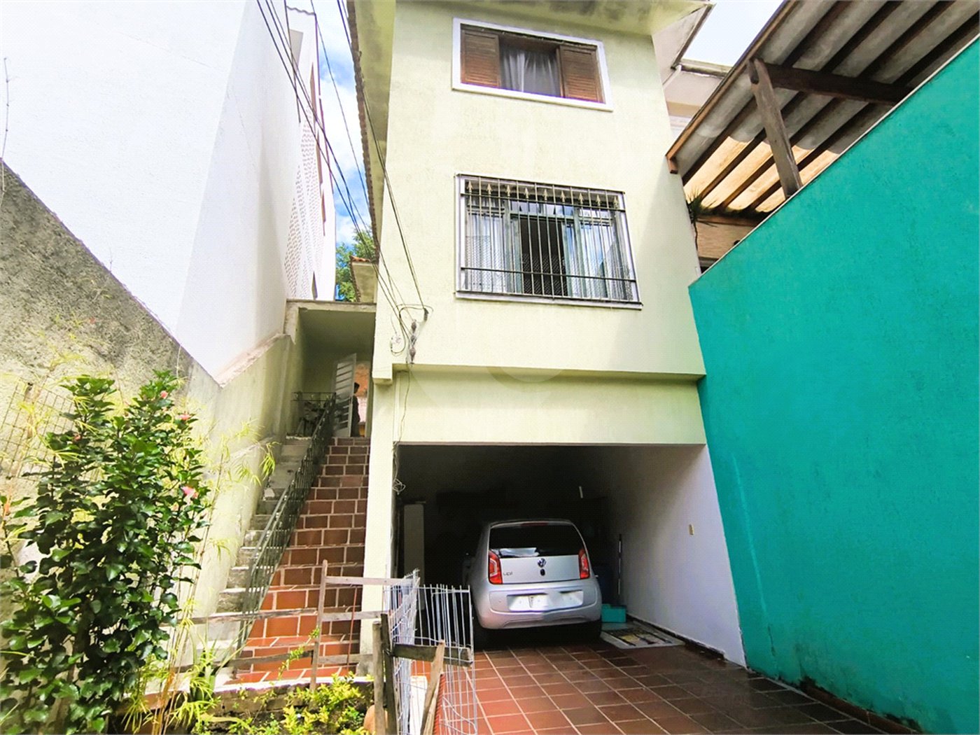 Sobrado à venda com 4 quartos, sendo 2 suítes, em Vila Morse, São Paulo, SP