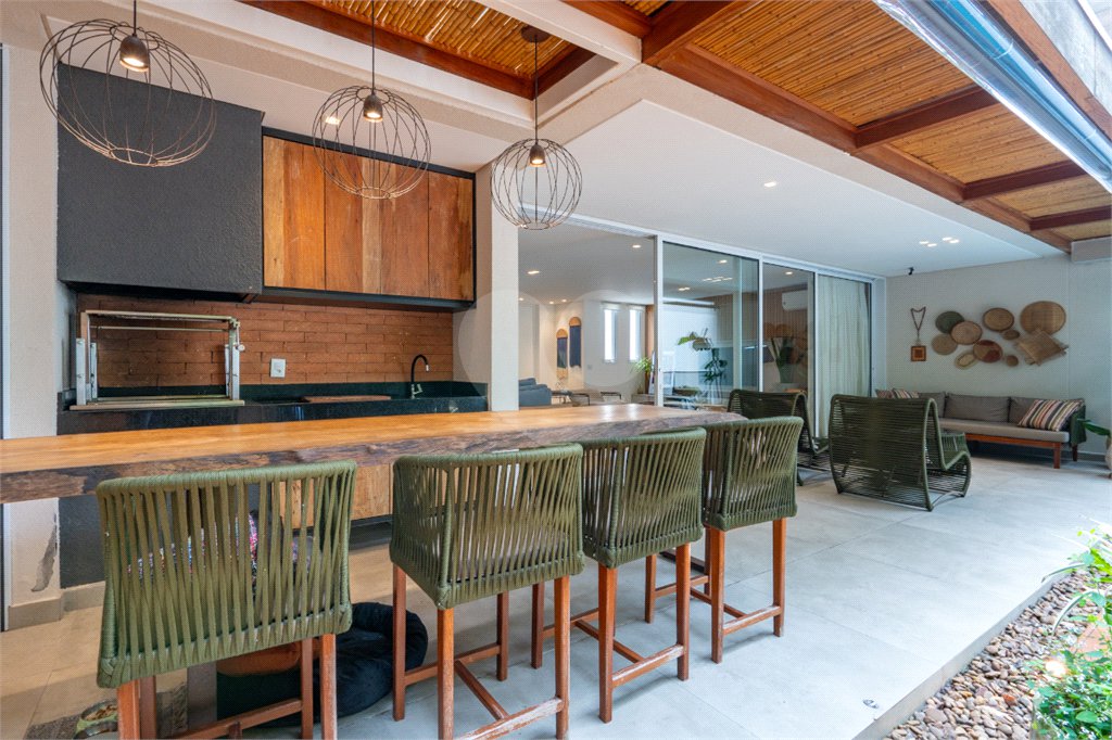 Casa à venda com 3 suítes no condomínio Modernne, São Paulo - SP