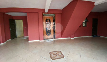 Casa à venda com 4 quartos, sendo 1 suíte,  em Valentina Figueiredo, Ribeirão Preto, SP