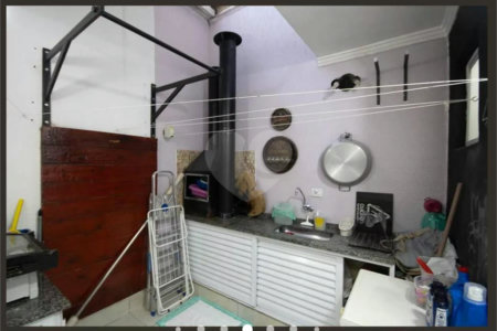 Casa à venda com 3 quartos, sendo 1 suíte, em Jardim Leonor Mendes de Barros, São Paulo, SP