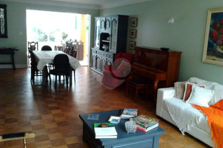 Sobrado à venda com 4 quartos, sendo 1 suíte, em Alto da Boa Vista, São Paulo, SP