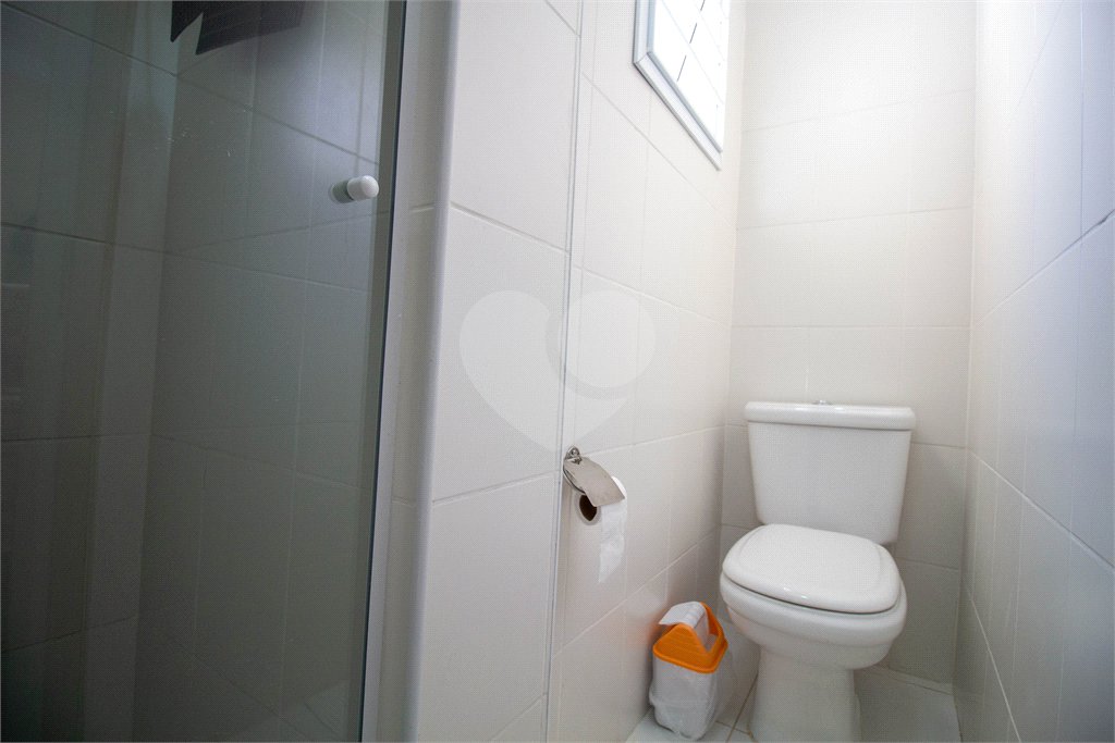 Sobrado à venda com 4 quartos, sendo 3 suítes,  no Centro, São Roque, SP