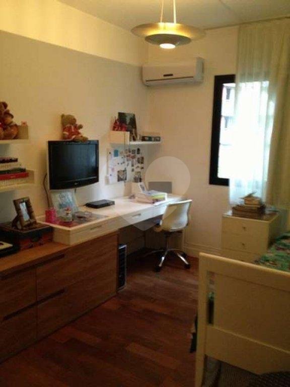 Apartamento à venda com 3 suítes em Jardim Ampliação, São Paulo, SP