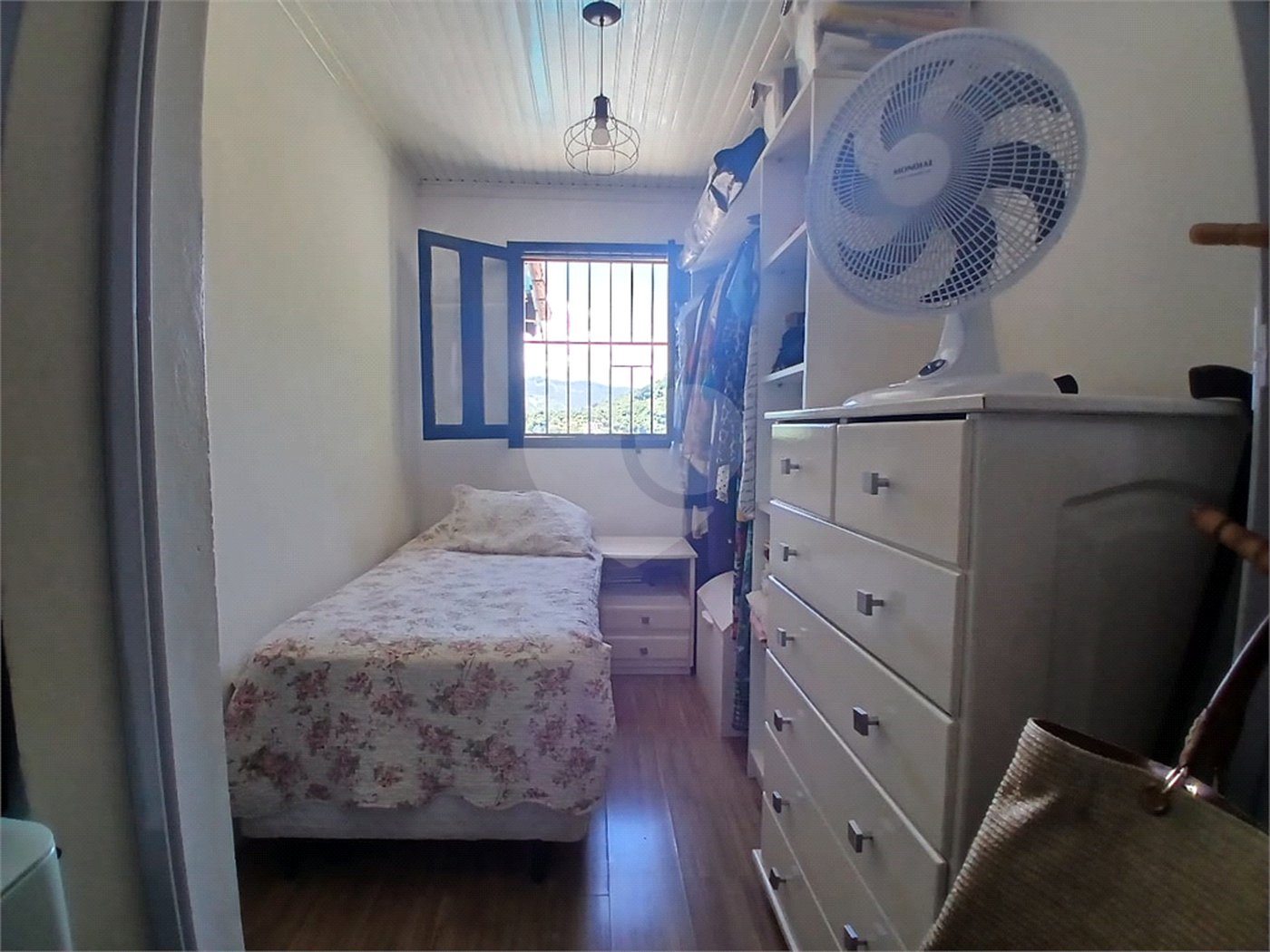 Casa à venda com 3 quartos, sendo 1 suíte,  em Recreio Maristela, Atibaia, SP