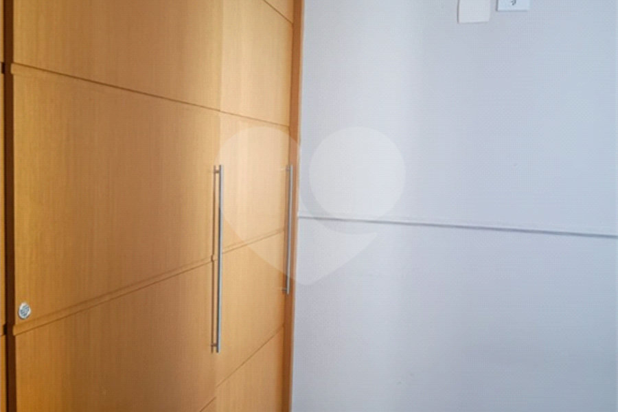 Apartamento à venda com 2 quartos, sendo 1 suíte, em Morumbi, São Paulo, SP