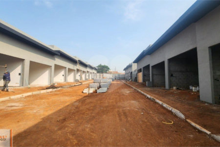 Salão Comercial para alugar em Jardim das Cerejeiras, Atibaia, SP