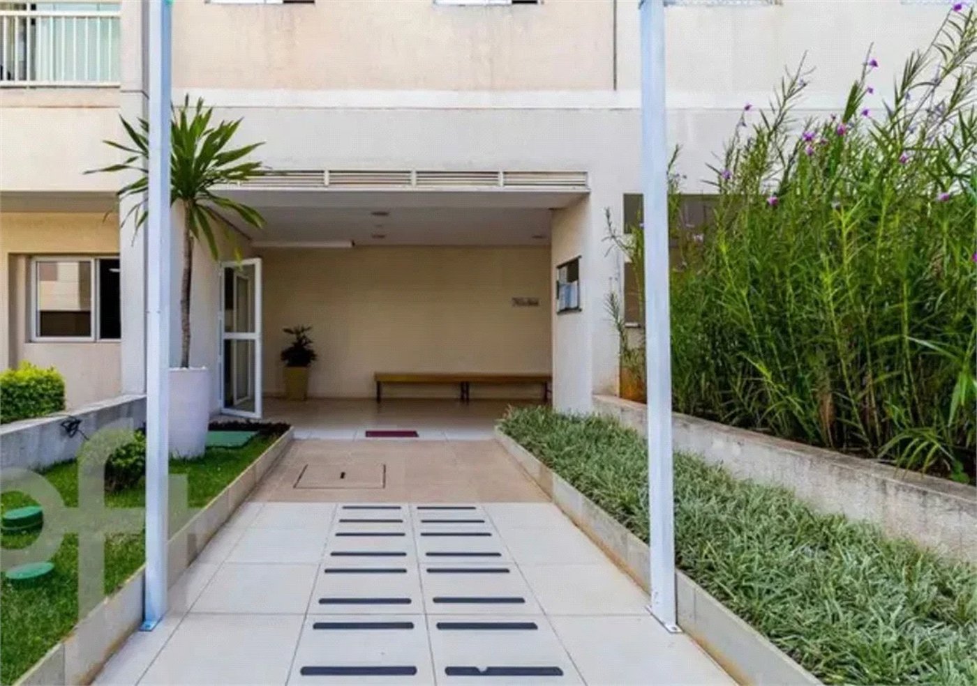 Apartamento à venda com 3 quartos, sendo 1 suíte, em Parque Reboucas, São Paulo, SP