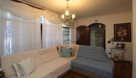 Casa à venda com 4 suítes em Vila Medeiros, São Paulo, SP