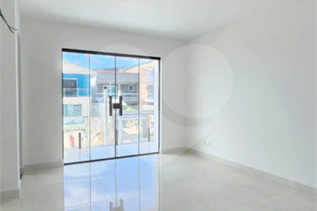 Casa à venda com 3 suítes no condomínio Residencial Green Ville, Rio de Janeiro - RJ