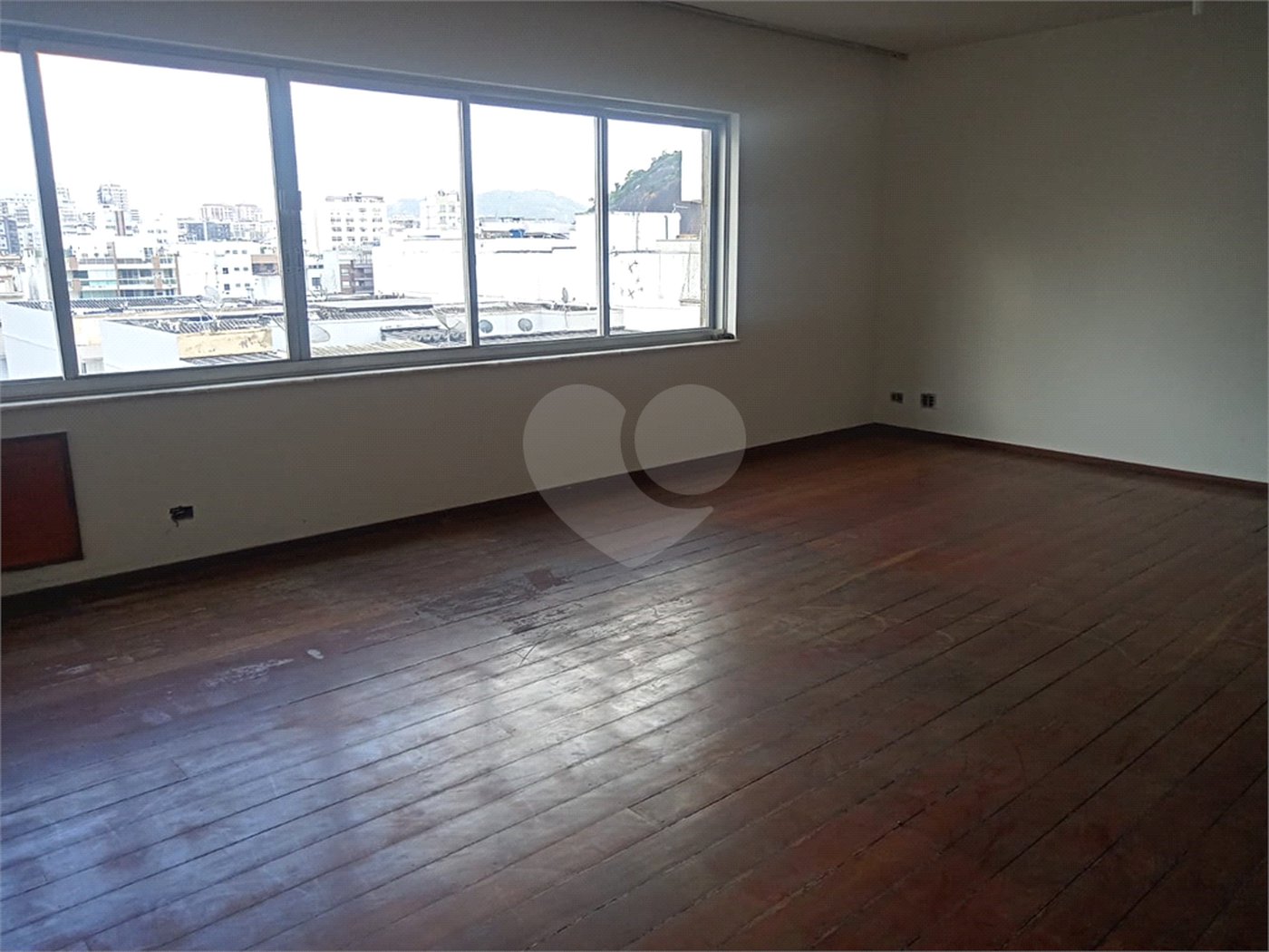 Apartamento à venda com 4 quartos, sendo 1 suíte, em Tijuca, Rio de Janeiro, RJ