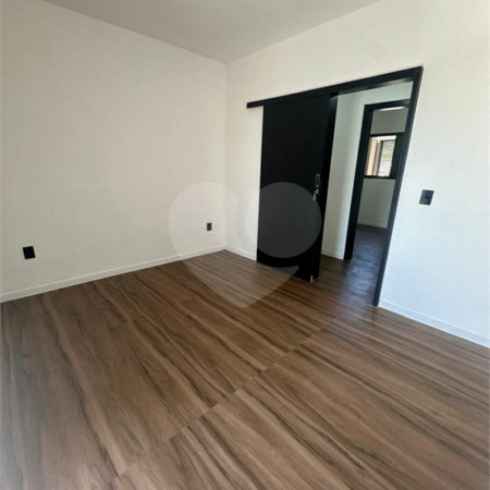 Casa à venda com 3 quartos, sendo 1 suíte, em Jardim Paraíso da Usina, Atibaia, SP