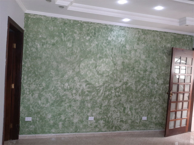 Casa Térrea à venda com 3 quartos, sendo 1 suíte,  em Vila Isolina Mazzei, São Paulo, SP