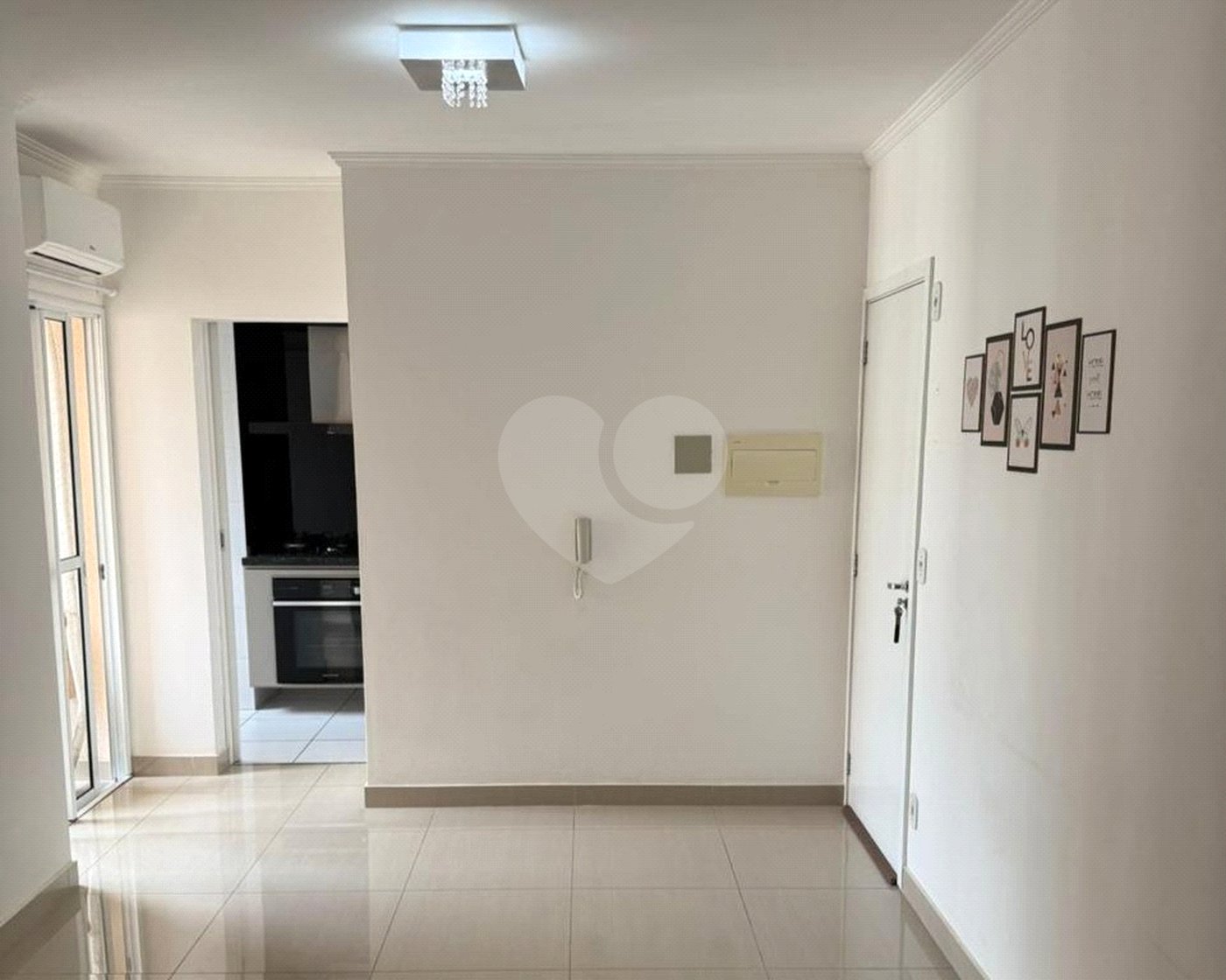 Apartamento à venda com 3 quartos, sendo 1 suíte, em Jardim Nova Manchester, Sorocaba, SP
