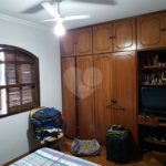 Sobrado à venda com 3 quartos, sendo 1 suíte,  em Vila Gustavo, São Paulo, SP