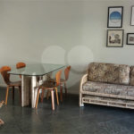 Apartamento à venda com 3 quartos, sendo 1 suíte, em Pitangueiras, Guarujá, SP