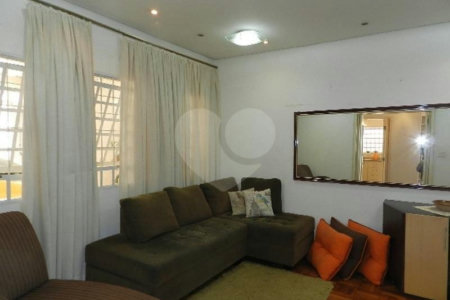 Casa de Vila à venda com 3 quartos, sendo 1 suíte, em Brooklin Novo, São Paulo, SP