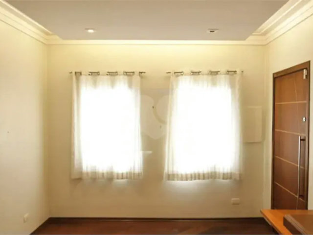 Casa à venda com 3 quartos, sendo 2 suítes,  em Santana, São Paulo, SP