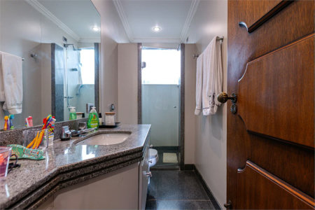 Casa Térrea à venda com 3 quartos, sendo 1 suíte, em Alto de Pinheiros, São Paulo, SP