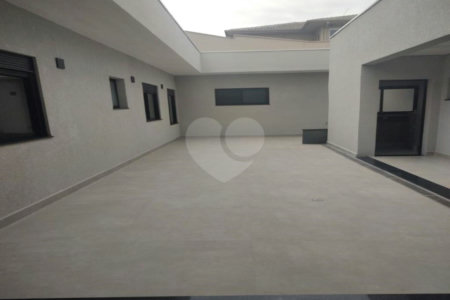 Casa à venda com 3 quartos, sendo 1 suíte, em Jardim Adriana, Indaiatuba, SP