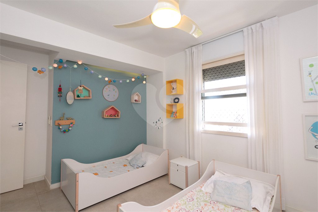 Apartamento à venda com 4 quartos, sendo 1 suíte, em Alto da Boa Vista, São Paulo, SP