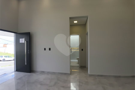 Casa à venda com 3 quartos, sendo 1 suíte,  no condomínio Horto Florestal Villagio, Sorocaba - SP