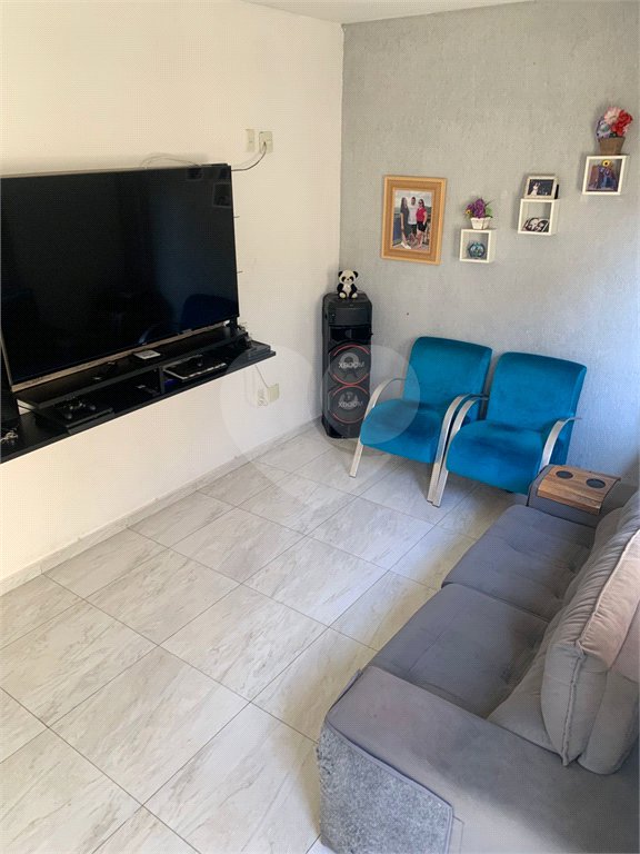 Casa à venda com 2 quartos em Vila Melchizedec, Mogi das Cruzes, SP