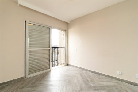 Apartamento à venda com 3 quartos, sendo 1 suíte,  em Indianópolis, São Paulo, SP