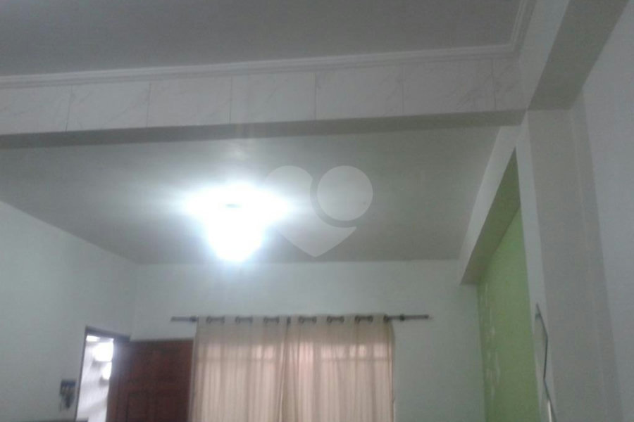 Sobrado à venda com 3 quartos, sendo 1 suíte,  em Vila Nova Cachoeirinha, São Paulo, SP