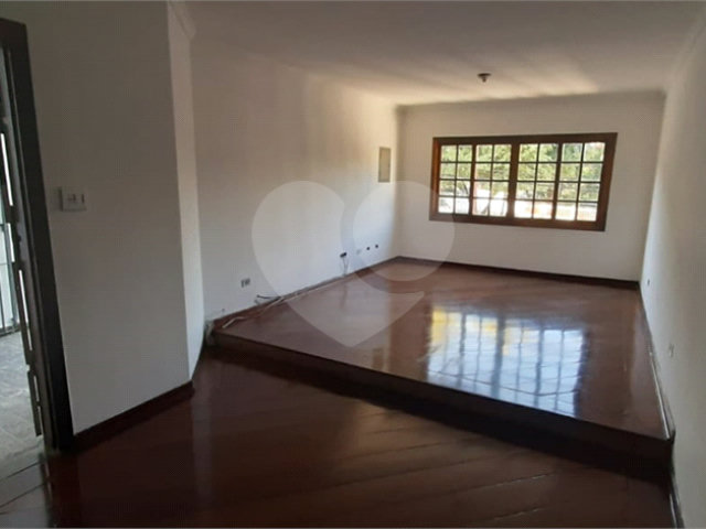 Sobrado para alugar com 3 quartos, sendo 2 suítes,  em Freguesia do Ó, São Paulo, SP