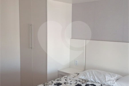Apartamento à venda com 2 suítes em Vila Scarpelli, Santo André, SP