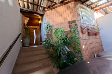 Sobrado à venda com 3 quartos, sendo 1 suíte, em Jardim Bonfiglioli, São Paulo, SP