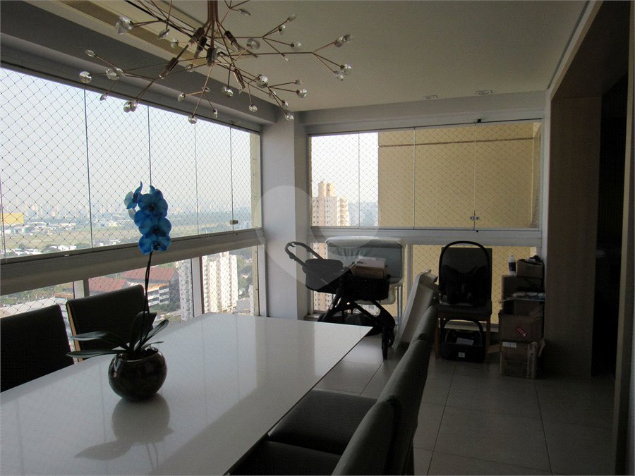 Apartamento para alugar com 3 suítes em Santana, São Paulo, SP