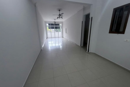 Apartamento com 2 dormitórios à venda, 130 m² por R$ 670.000,00 - Boqueirão - Santos/SP