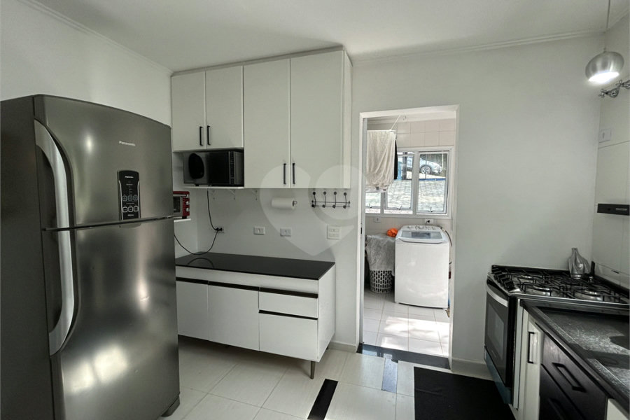Casa à venda com 3 quartos, sendo 1 suíte, no condomínio Alpes da Cantareira, Mairiporã - SP