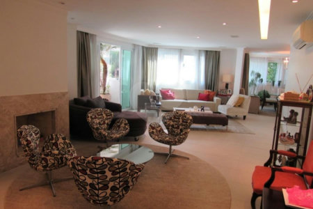 Apartamento à venda com 3 suítes em Real Parque, São Paulo, SP