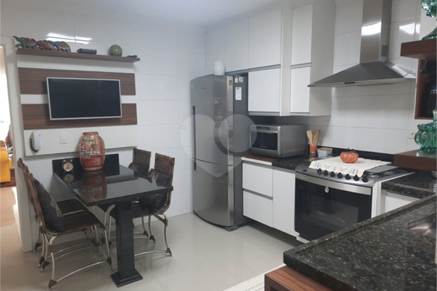 Sobrado à venda com 3 suítes em Água Fria, São Paulo, SP