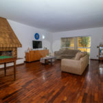 Casa à venda com 3 quartos, sendo 1 suíte, em Interlagos, São Paulo, SP