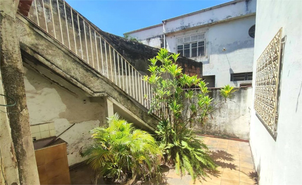 Casa à venda com 3 quartos, sendo 1 suíte, em Santa Cruz, Rio de Janeiro, RJ